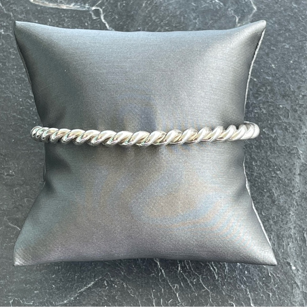 Elegant Sterling Silver 925 Twist Bracelet 8” cuff